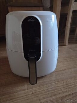 ETA Horkovzdušná fritéza