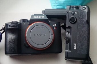 SONY A7R III-tělo+ GRIP MEIKE