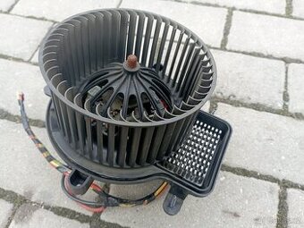 Ventilátor topení Peugeot 5008