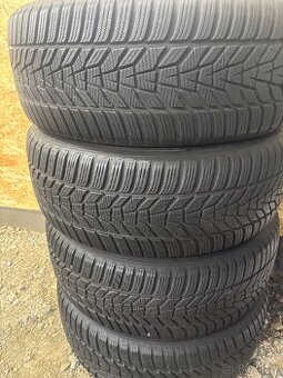Zimní pneu 235/50R19 vzorek 95%