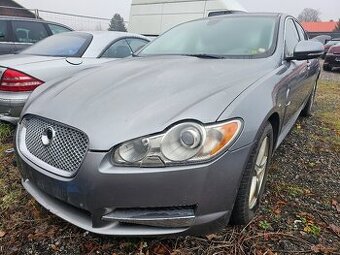 JAGUAR XF 2011 3.0D 177kW NA DÍLY NEBO OPRAVU