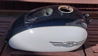Jawa/ČZ 125/150/175 nádrž po renovaci