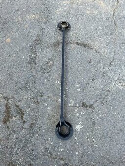 Rozpěrná tyč podběhů FELICIA