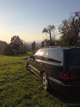 Mercedes W210 Náhradní díly