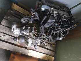 Alfa Romeo motor a převodovka  156 1.9 JTD sw 77kW