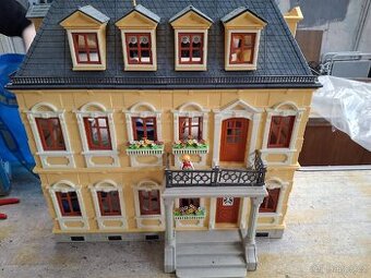 Playmobil