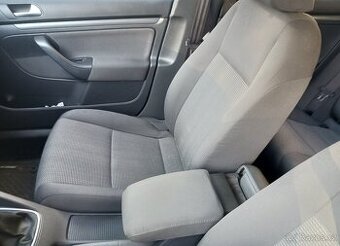 ÁČKA nereagujte 1,9 tdi 77kw STK na rok a třičtvrtě 208000km