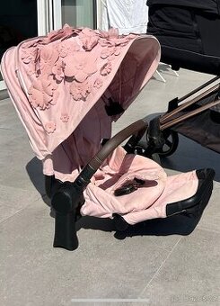 Cybex Priam sportovni sezení Simply Flowers Pink