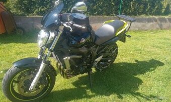 Yamaha FZ6 naháč