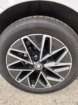 ALU kola Octavia 4 , originál...R17 5x112