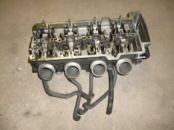 BMW K 1200 S. Hlava.   rok 2007     Typ 124ED