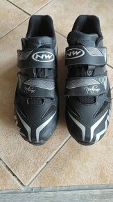 tretry Northwave vel.38 - 1