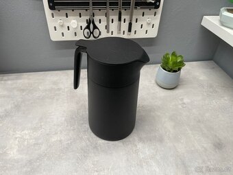 Termoska / Termo-konvice Ikea UNDERLÄTTA - 1