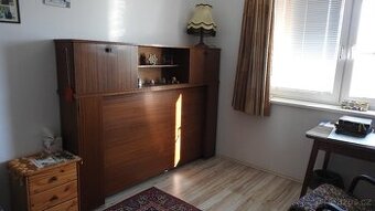 Skládací jednolůžková postel s komodou