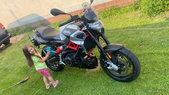 Aprilie Shiver 900