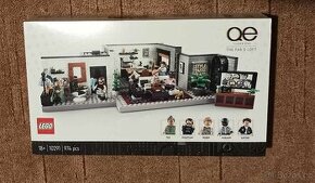 LEGO 10291 Queer tým, Byt "Úžo pětky"