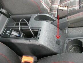 AUX IN VW GOLF 6