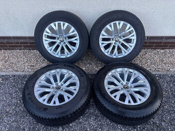 Alu kola 18" s pneu 255/60 R18 108 H - zimní - TOP STAV