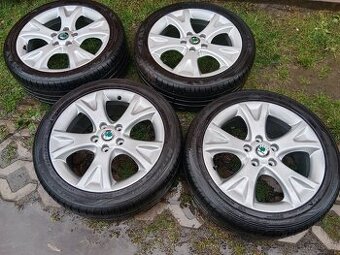ALU škoda 5x112 R17 Pallas 225/45 17