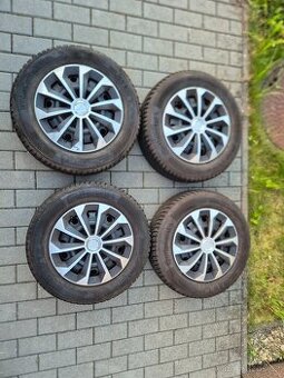 Zimní komplety 195/65 R15 Continental
