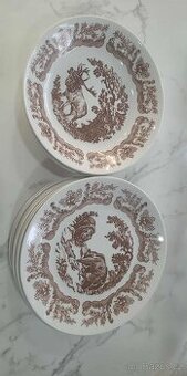 Prodej sady porcelán. talířů s loveckými motivy