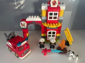 LEGO 10903 DUPLO HASIČSKÁ STANICE