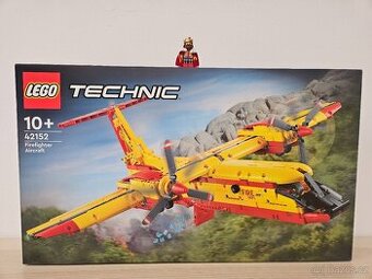 LEGO Technic 42152 Hasičský letoun