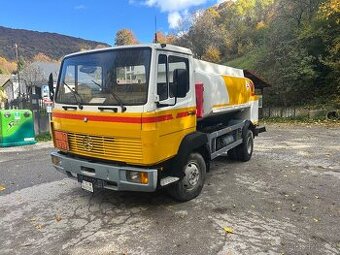 Mercedes Benz 814 cisterna