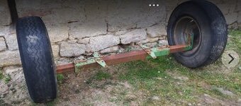Nastavitelná náprava na vlečku