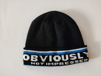 ZIMNÍ ČEPICE S NÁPISEM vel. 146/152/158/164