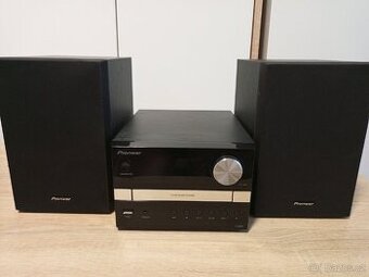 Pioneer X-EM12 – stereo mikrosystém s CD, USB a FM rádiem