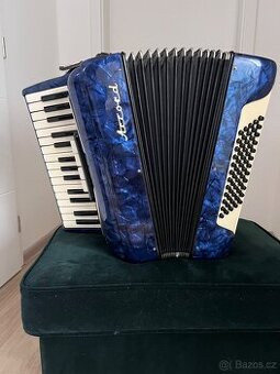 Lignatone Acord 60 basů – lehký nástroj s rozsahem F–a², po