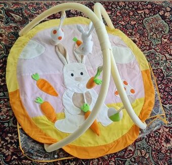 hrací deka s hrazdičkou (0+ měs.)