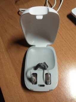 Digitální nabíjecí ušní naslouchátka Signia pro senio