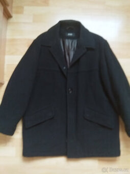 Pánský černý flaušový krátký kabát Boss - 1