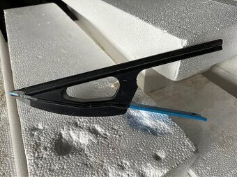 Zvedáky klasů - John Deere