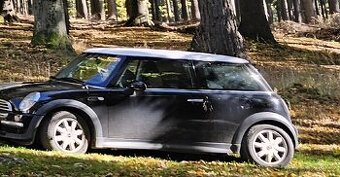 Mini Cooper 1.4 d