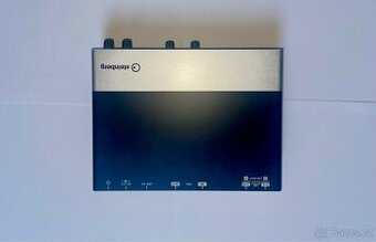 Steinberg UR242 (nepoužitá) – USB zvuková karta s MIDI