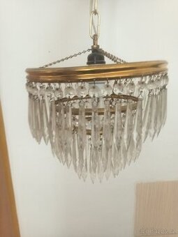 Křišťálový lustr