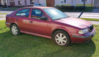 Octavia rv 1998 , pojízdná , 222000 km , Veselí nad Moravou