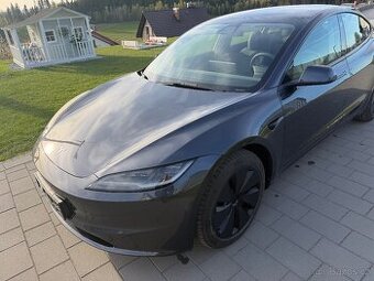 Tesla 3 highland