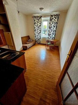Pronájem bytu u metra Strašnická, Praha Strašnice