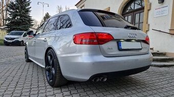 Audi A4 B8 2.0 TDi 105kw S-line - Xenon, Led, Manuál