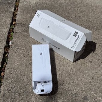 Ubiquiti NanoStation M5 vcetne POE