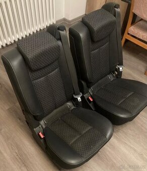 RENAULT ESPACE SEDADLA