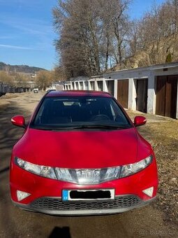 Honda Civic 8g 1.8
