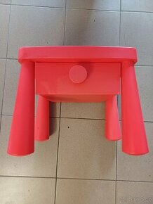 Stolek IKEA