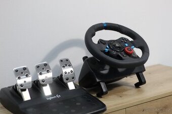 Volant a pedály Logitech G29