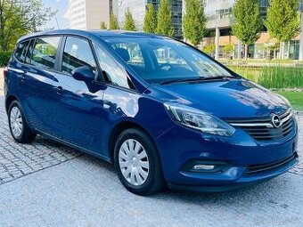 OPEL ZAFIRA TOURER 1.6CDTi MANUÁL LED KAMERA VÝHŘEV SERVISKA