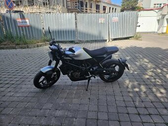 Husqvarna Vitpilen 701 - 1